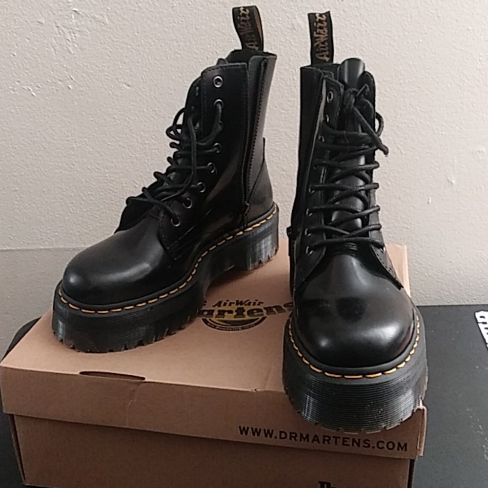 Jadon boots